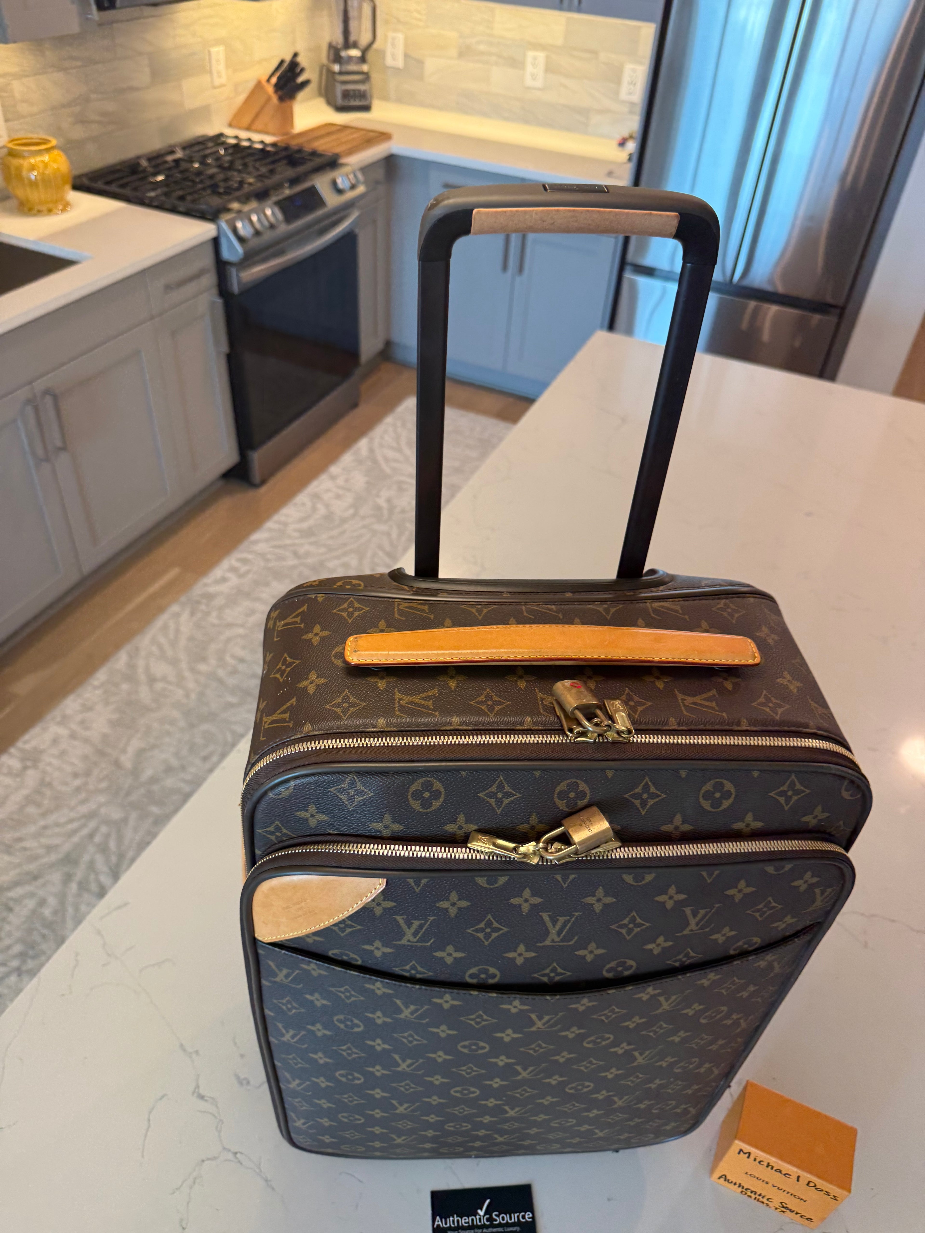 Pegase 55 Business Rolling Luggage