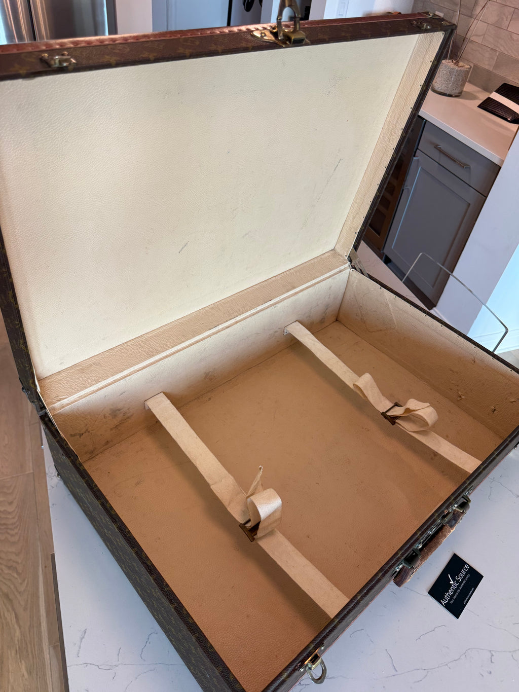 Louis Vuitton Vintage Bisten Trunk