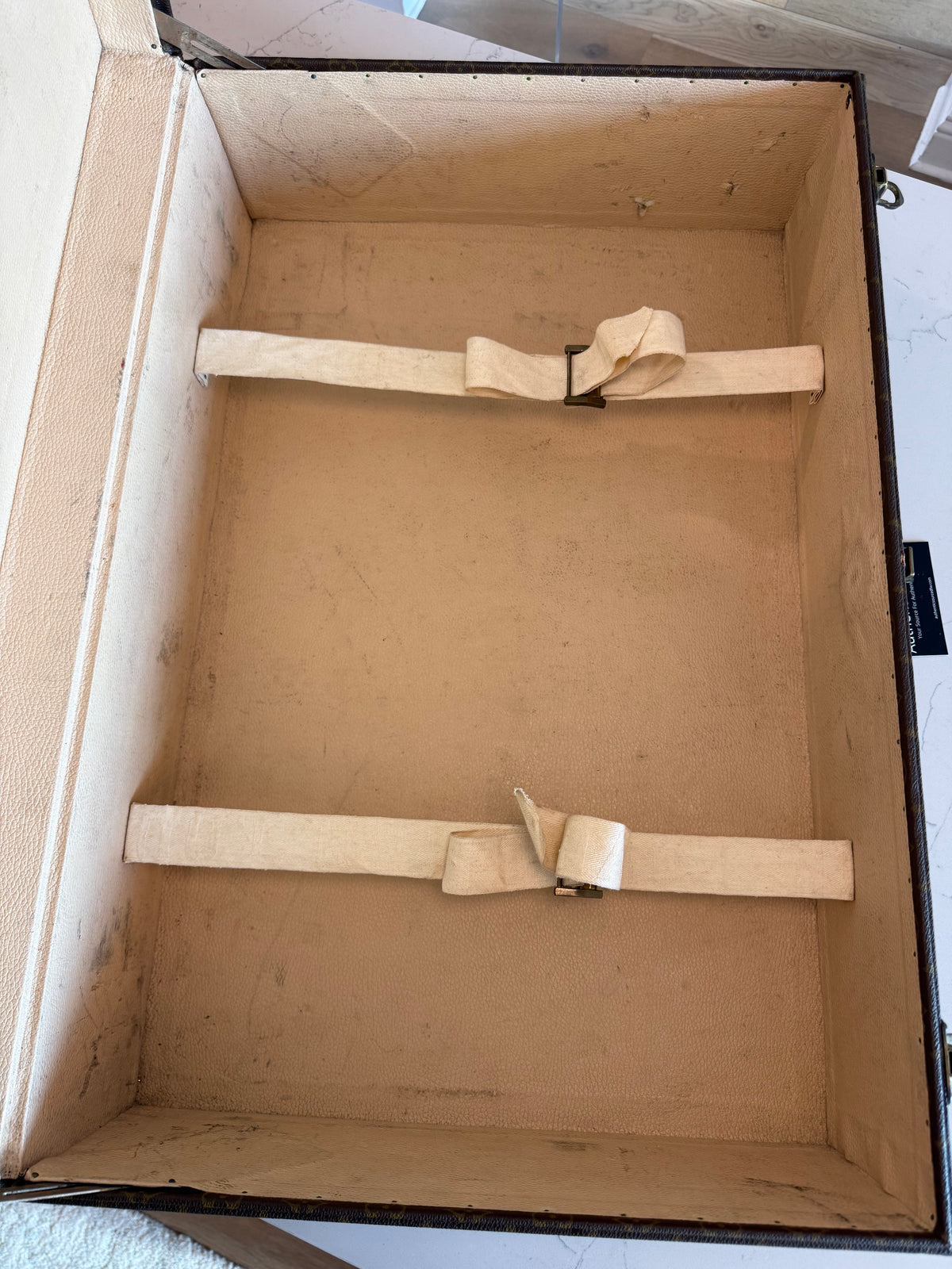 Louis Vuitton Vintage Bisten Trunk