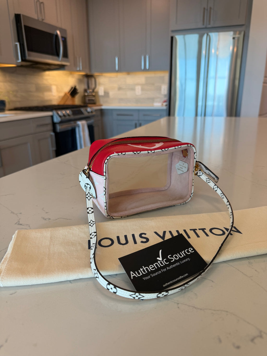 Louis Vuitton Beach Pouch Red Giant Monogram Rare