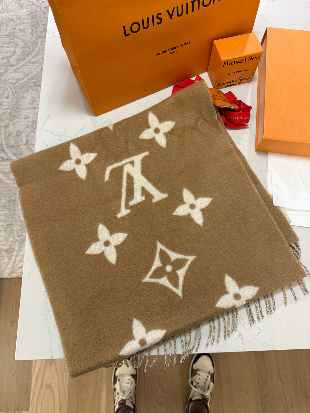 Louis Vuitton Cashmere Reykjavik Scarf