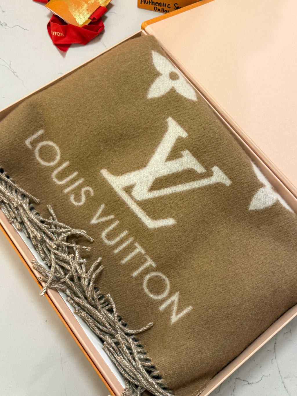 Louis Vuitton Cashmere Reykjavik Scarf