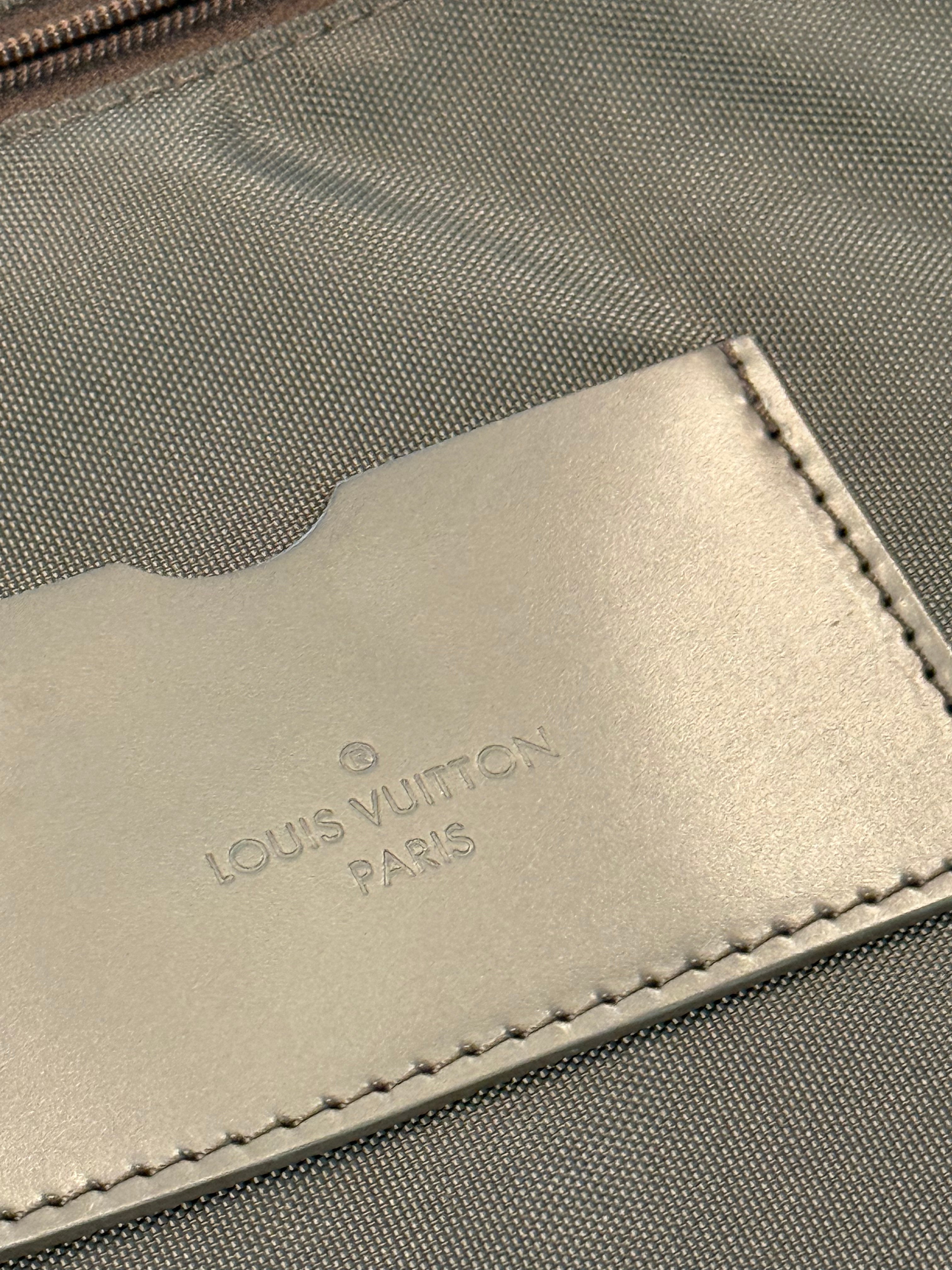 Louis Vuitton Pegase 55 Business Rolling Luggage