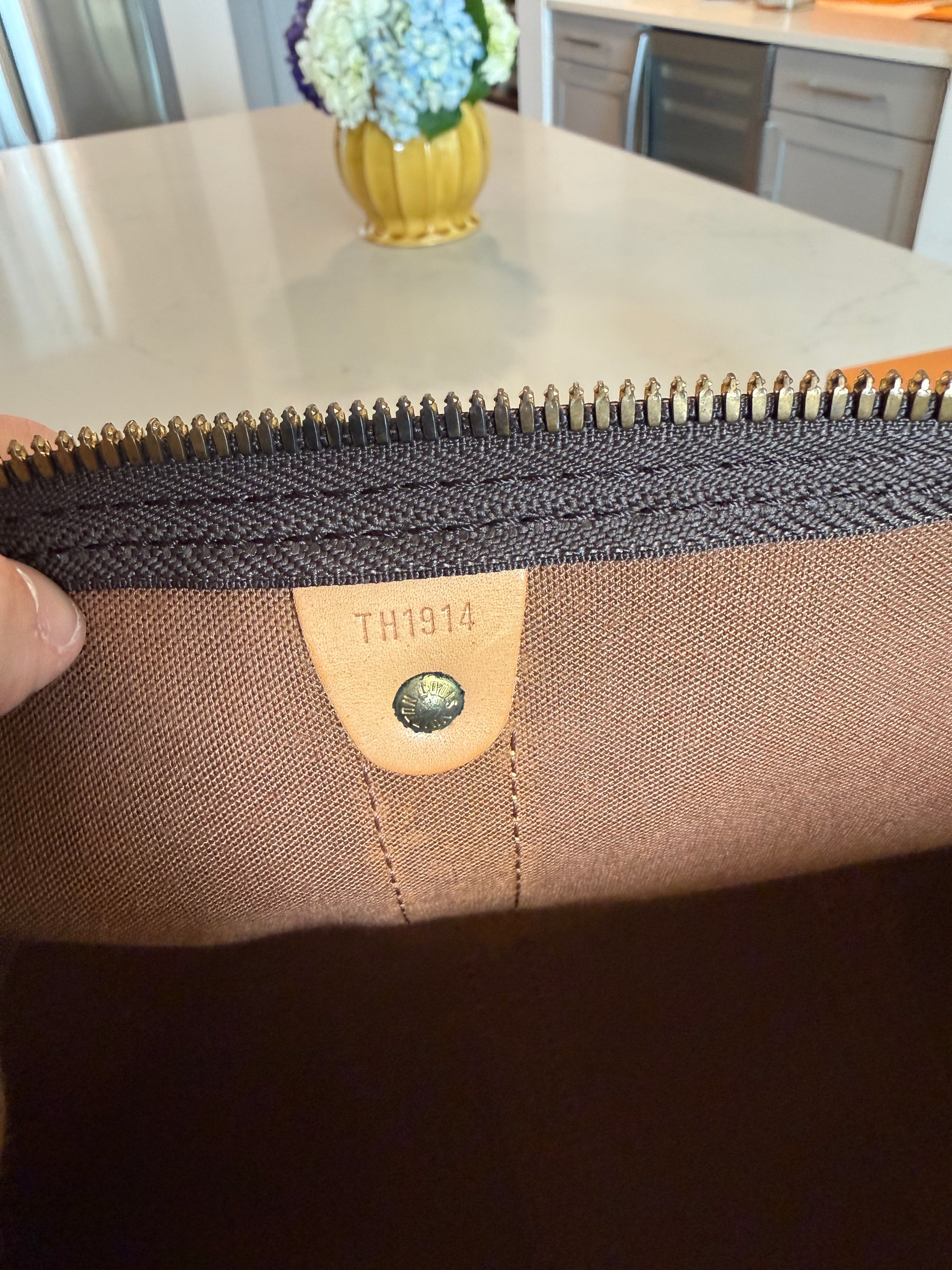Louis Vuitton Keepall 45 Bandouliere