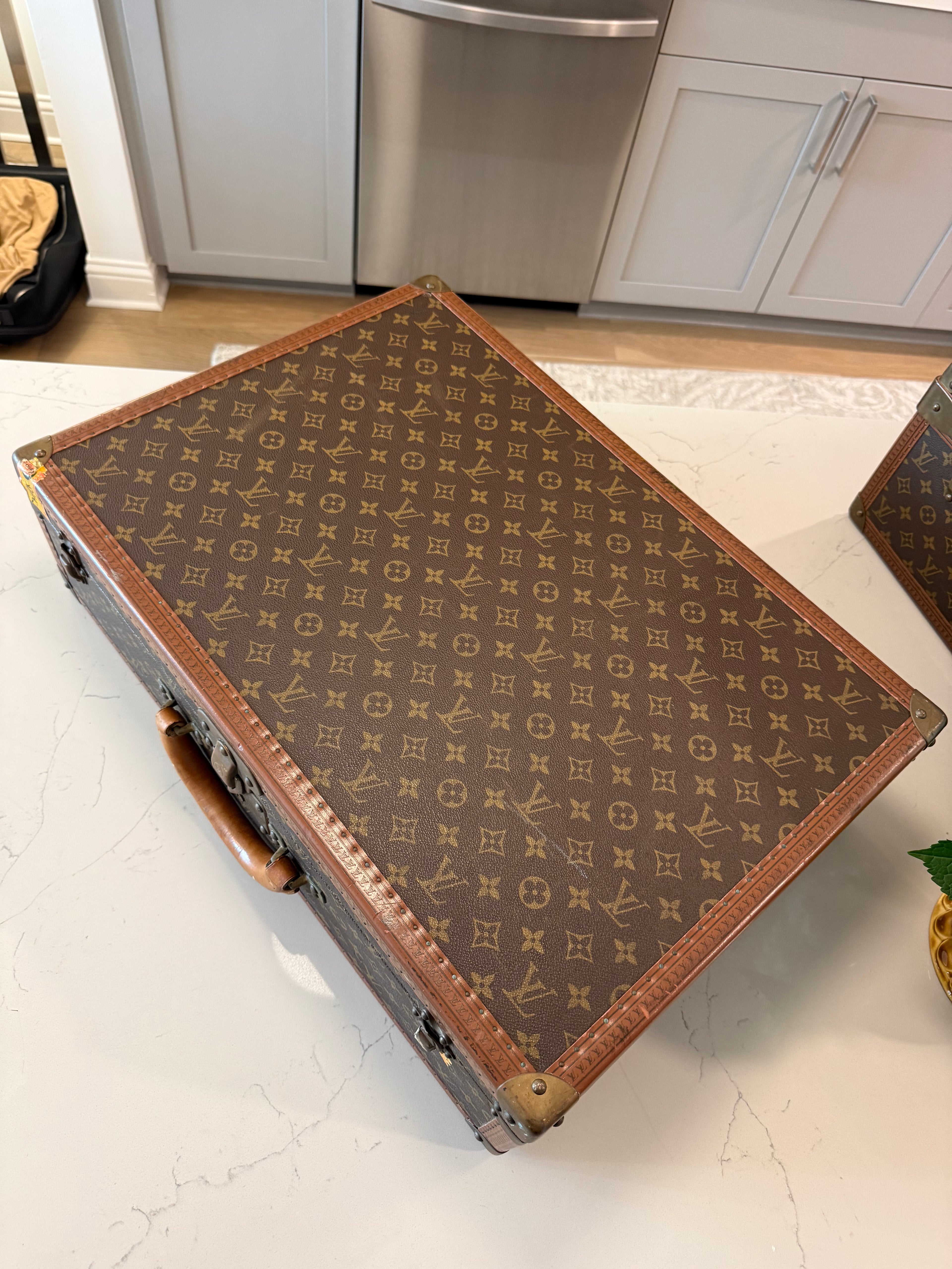 Rare Alzer 60 Trunk