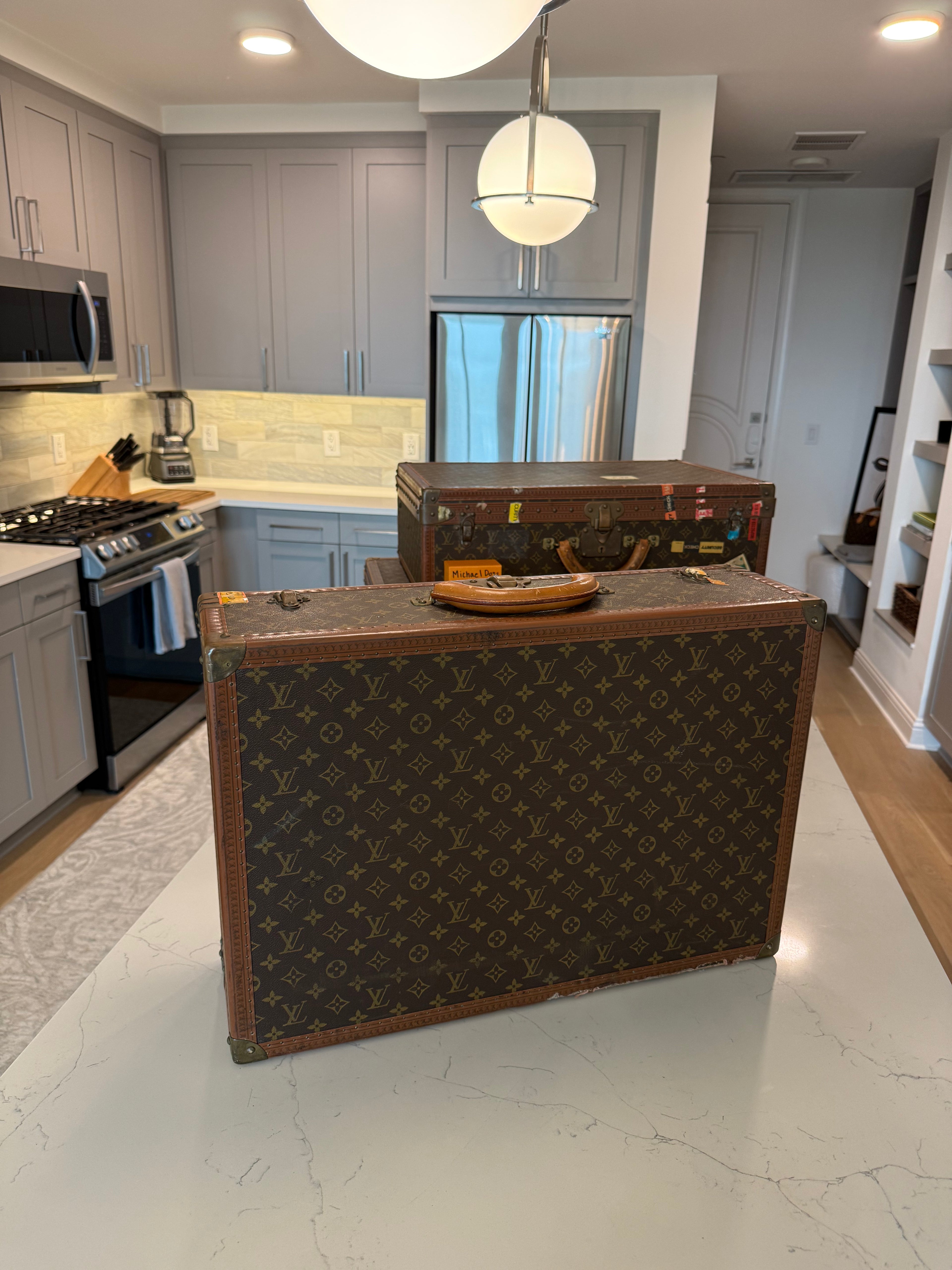 Rare Alzer 60 Trunk