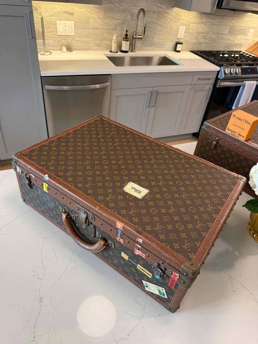 Rare Bisten 65 Vintage Trunk