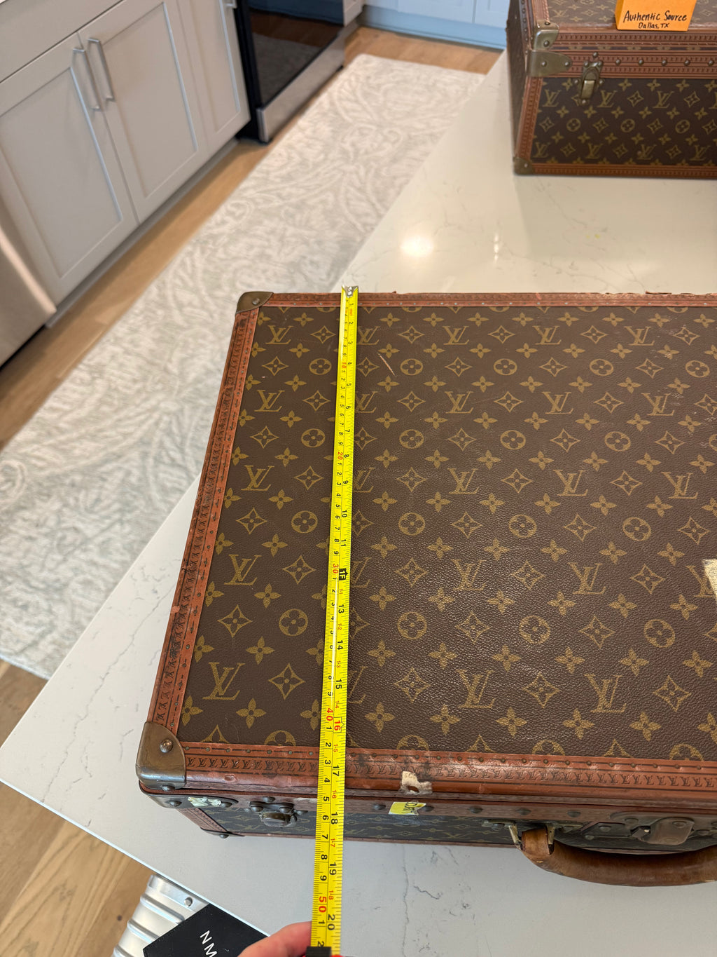 Rare Bisten 65 Vintage Trunk