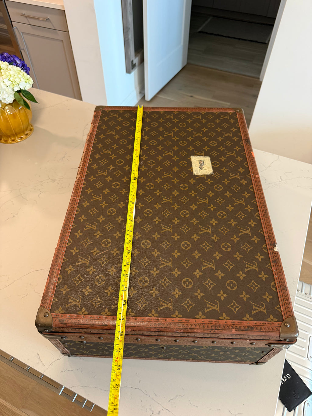 Rare Bisten 65 Vintage Trunk