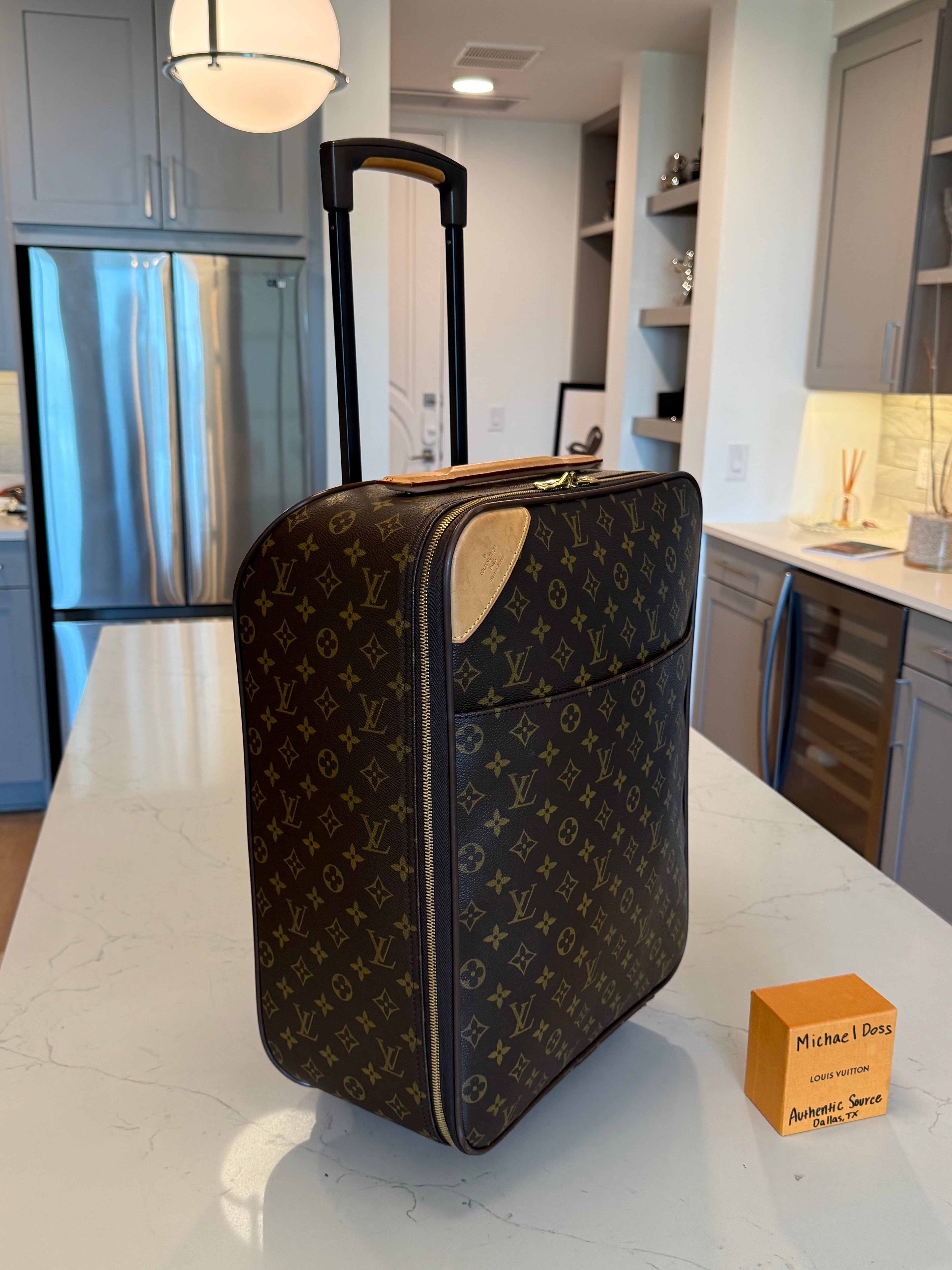 Louis Vuitton Pegase 45 Rolling Luggage