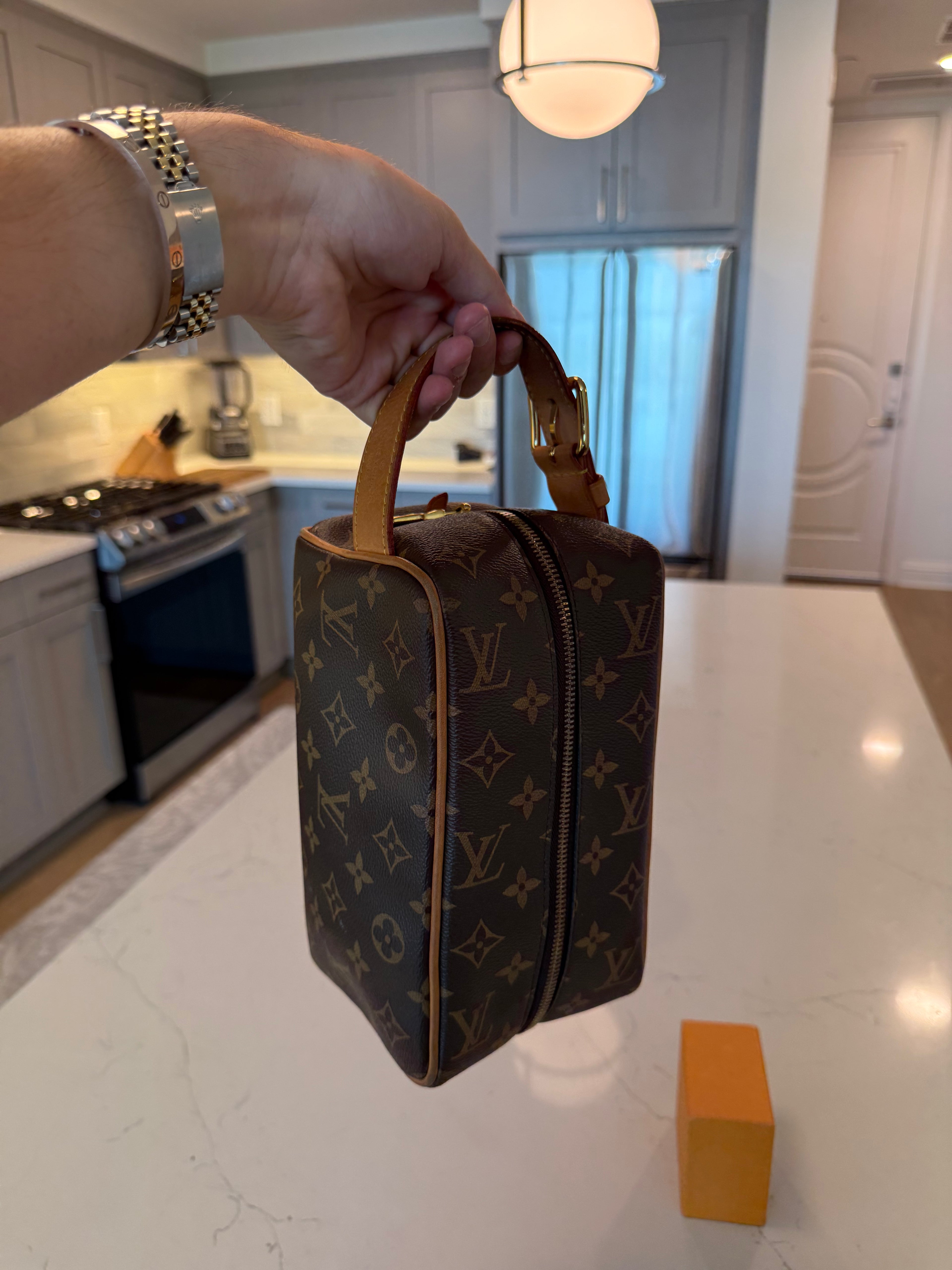 Louis Vuitton Locker Dopp Kit