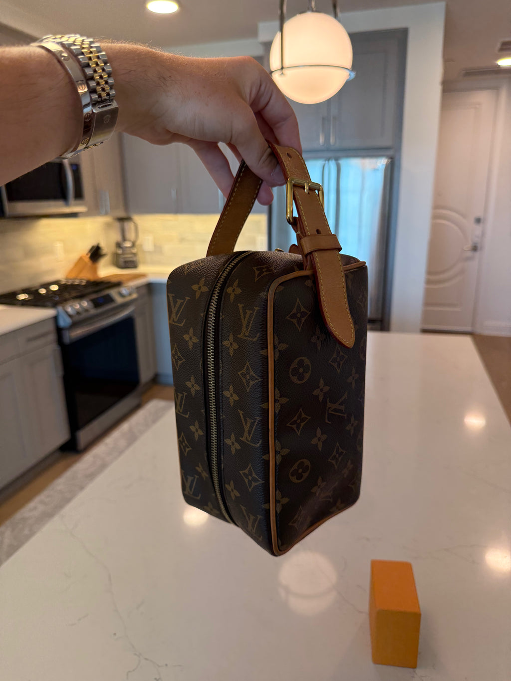Louis Vuitton Locker Dopp Kit